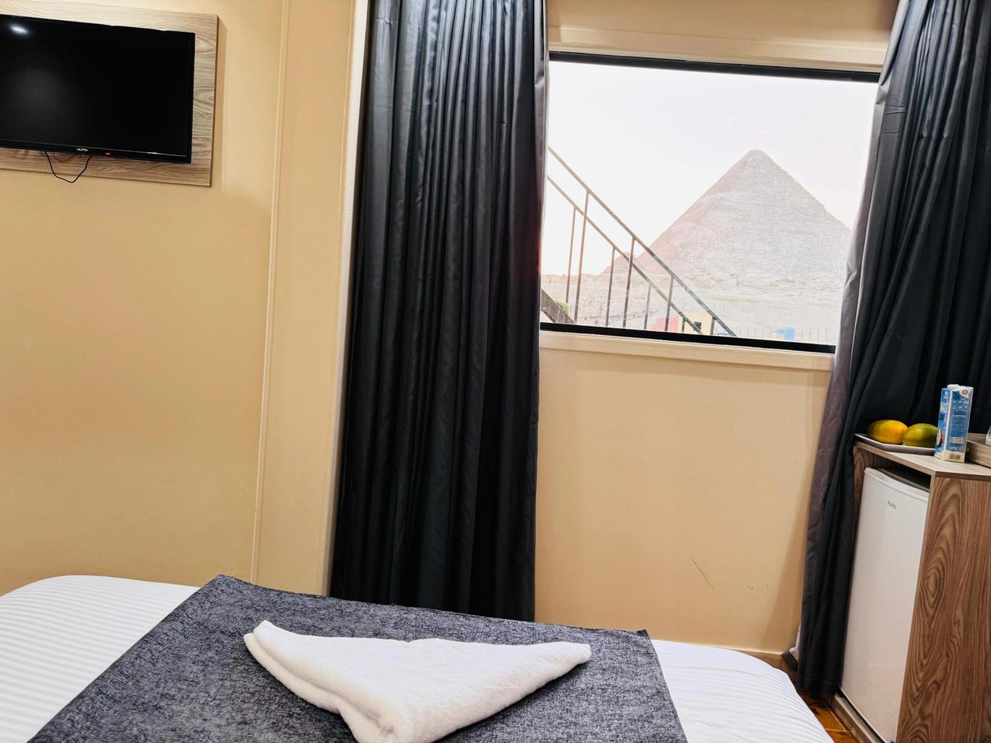 Hotel New Scarab Pyramids View Kafret el-Gabal Exterior foto