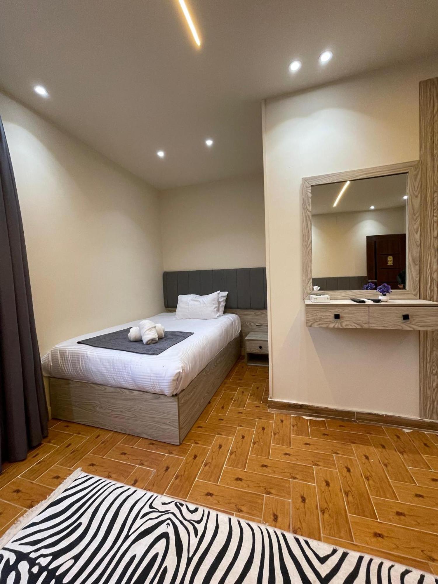 Hotel New Scarab Pyramids View Kafret el-Gabal Exterior foto